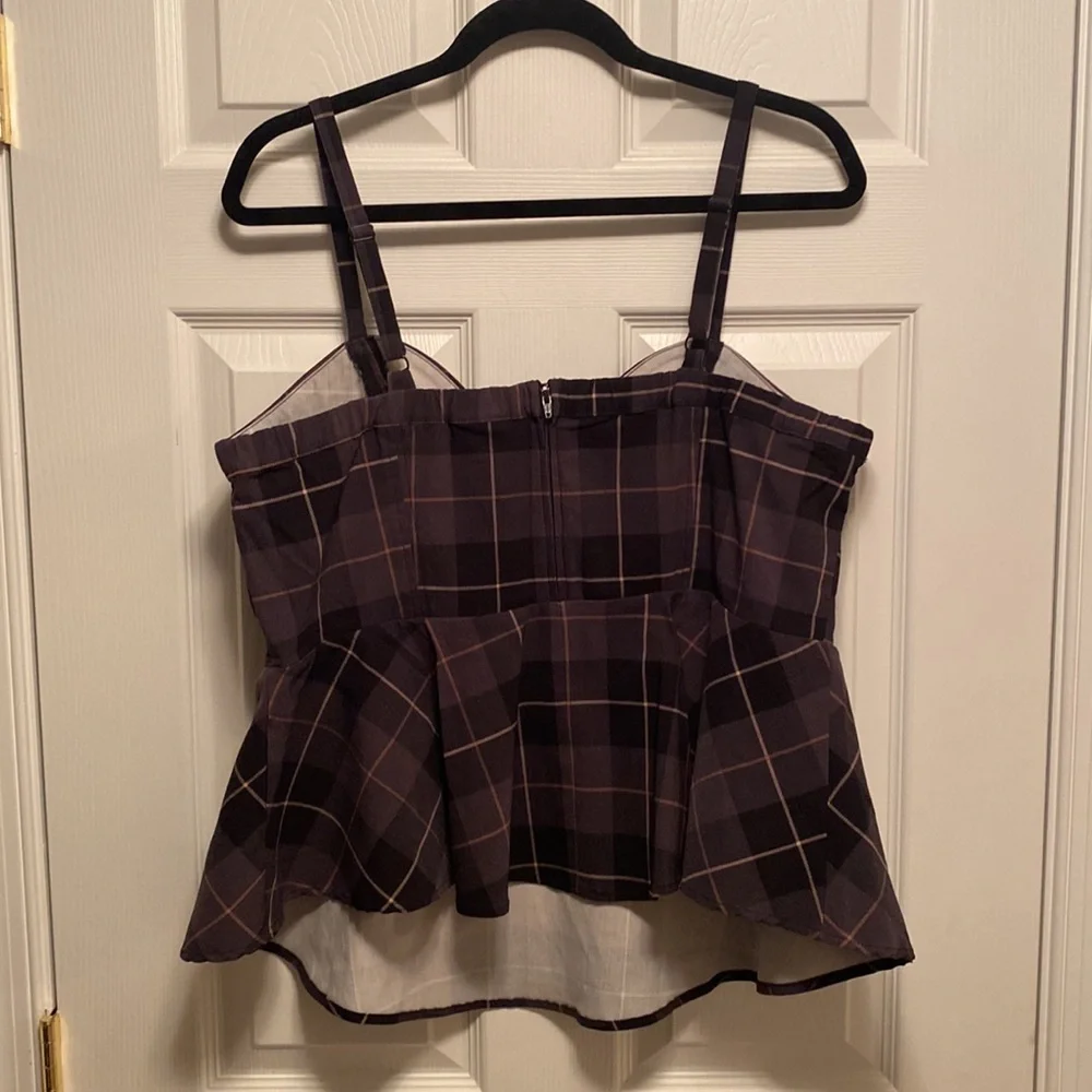 Brand New Torrid Black Plaid Lace Up Top…size 2/2X/18-20 - Picture 2 of 6